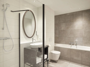 Corendon Amsterdam Schiphol Airport, a Tribute Portfolio Hotel