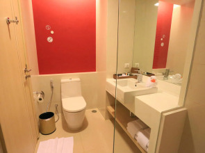 Sleep With Me Hotel design hotel @ patong