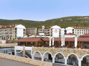 Ramada Resort by Wyndham Akbuk