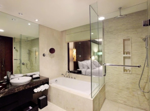 Pullman Bali Legian Beach