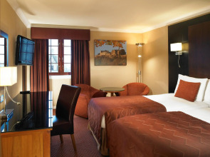 Ai Pozzi Village Hotel & Residence	