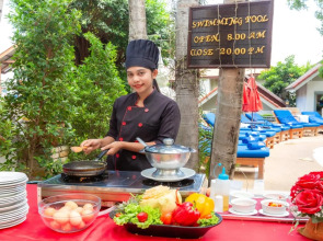 Club Bamboo Boutique Patong Beach Resort