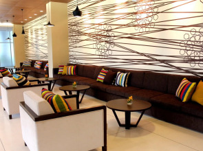 Centara Life Government Complex Hotel & Convention Centre Chaeng Watthana