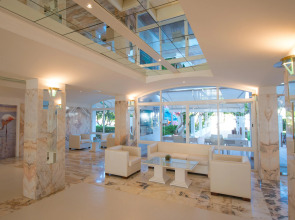 Iberostar Waves Ciudad Blanca