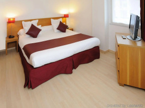 Residhome Courbevoie La Défense