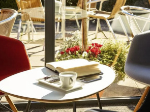 ibis London Luton Airport