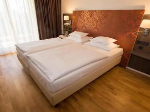 Hotel Schloss Weikersdorf