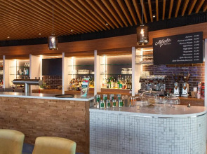 Holiday Inn Berlin Airport - Conference Centre by IHG