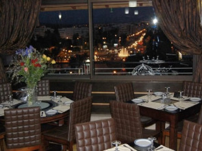 Hotel Zahrat Al Jabal