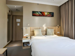 Fish Inn East Nanjing Road