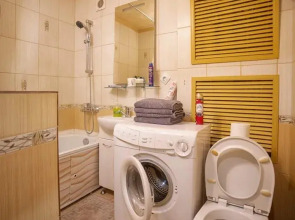 Апартаменты на улице Октябрьской Революции 38