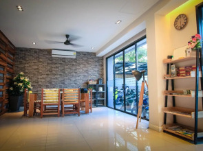 Vipa House Phuket