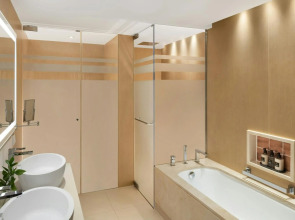 Pine Cliffs Ocean Suites, a Luxury Collection Resort & Spa