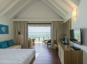 Отель Summer Island Maldives