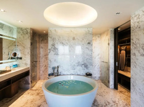 Divalux Resort & Spa Bangkok, Suvarnabhumi Airport