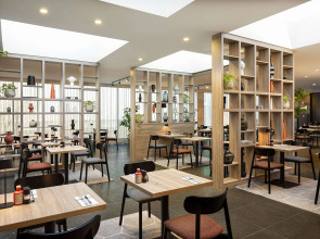 Ramada Amsterdam Airport Schiphol Hotel