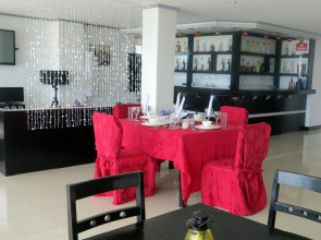 Bohol South Beach Hotel