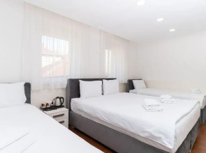 Ornament Hotel and Apartments