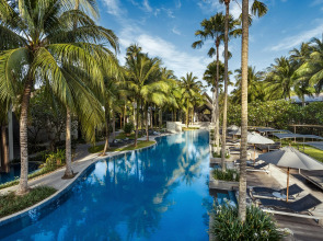 Twinpalms Surin Beach Phuket