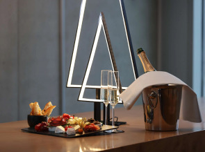 art'otel Cologne powered by Radisson Hotels