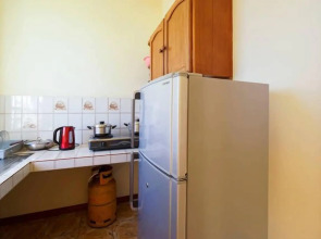 Allamanda Studios and Apartments