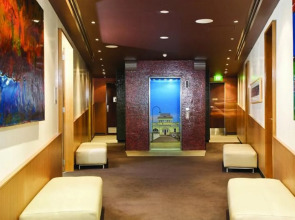 Saint Kilda Beach Hotel (formerly Rydges St Kilda)