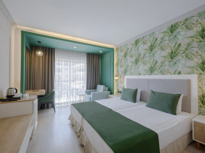 Отель L'Oceanica Beach Resort All Inclusive