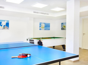 Universal Apartamentos Laguna Garden