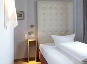 Romantikhotel Rebstock art & design