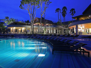 Pullman Phuket Arcadia Naithon Beach