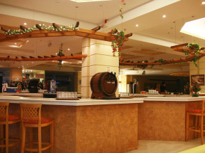 Отель Eri Beach