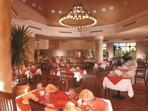 Charmillion Gardens Aquapark