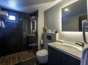 Jura Hotels Lara Resort