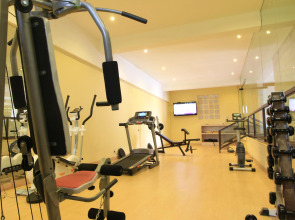 Kupu Kupu Jimbaran Beach Club & Spa by Loccitane