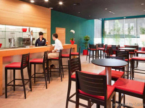 Отель ibis Barcelona Pza Glories 22