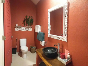 PinkCoco Uluwatu - Constant Surprises & for Cool Adults Only