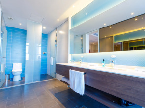 Holiday Inn Express Harbin Qunli by IHG