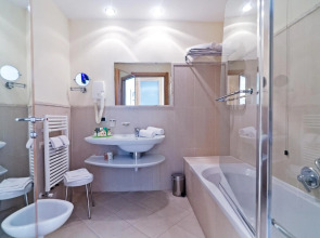 Castellaro Golf Resort