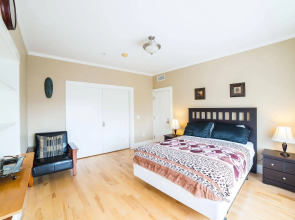 Ginosi Hudson Apartel