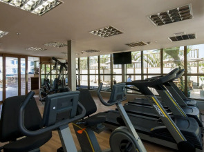 Américas Granada Hotel