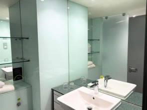 B&B HOTEL Warrington