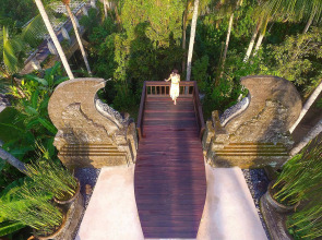 Курортный отель Wapa di Ume Ubud Resort & Spa