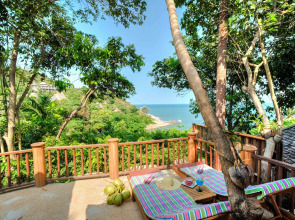 Курортный отель Santhiya Koh Phangan Resort & Spa