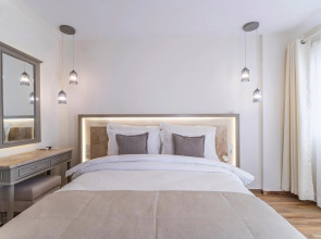 Elementa Boutique Hotel