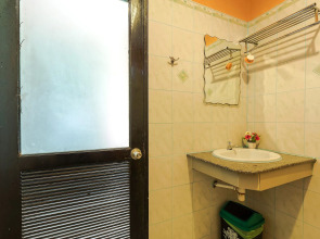 Phi Phi Chang Grand Resort & Spa