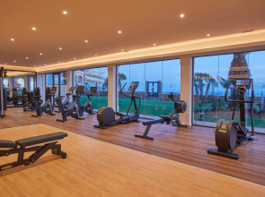 Gran Hotel Atlantis Bahia Real G.L.