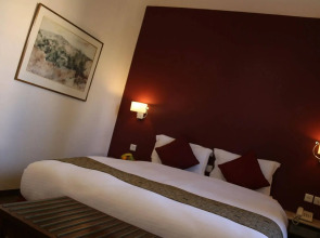 YMCA Three Arches Hotel