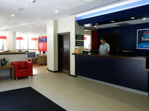 Travelodge Valencia Aeropuerto