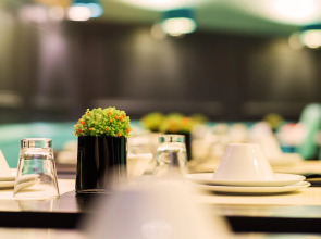 Hôtel Monceau Elysées