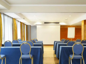 Eurostars Cristal Palace